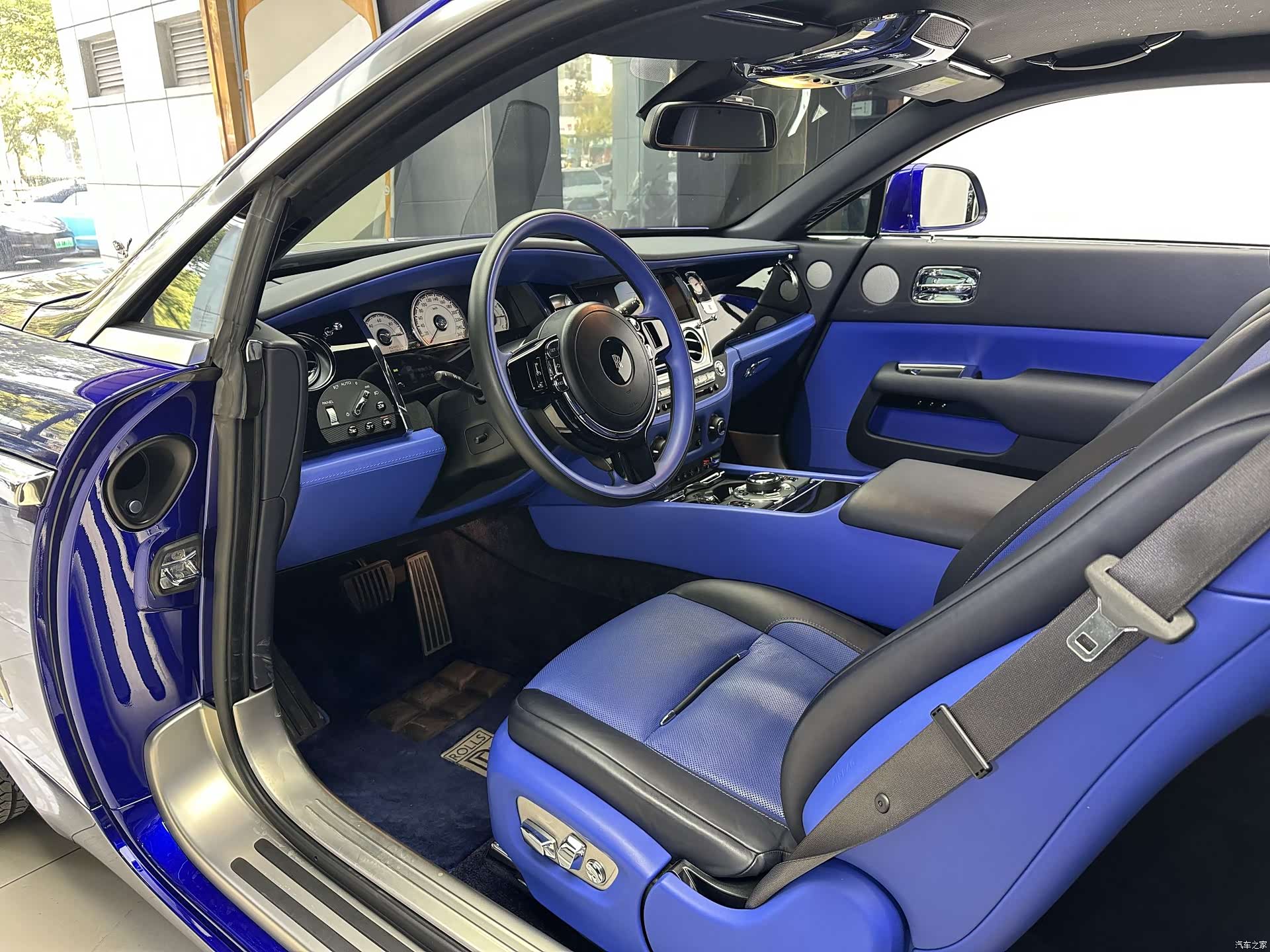 Rolls-Royce Wraith, 2020 10