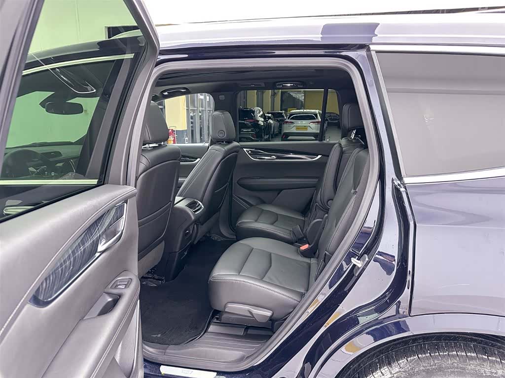 Cadillac XT6, 2021 21