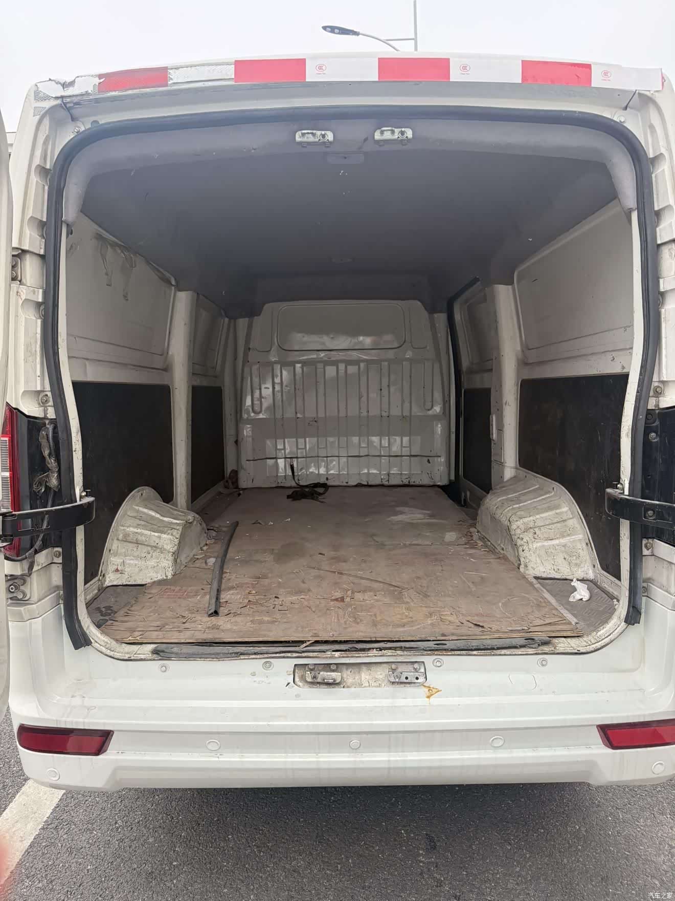 DongFeng EM26, 2024 10