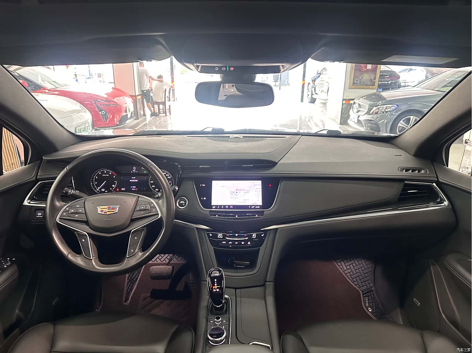 Cadillac XT5, 2021 11