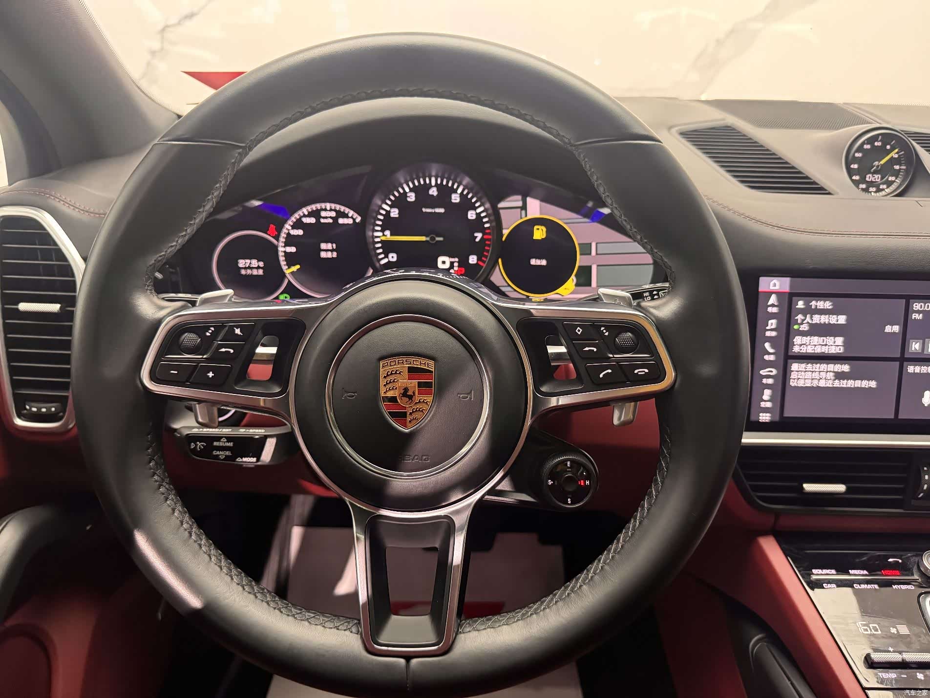 Porsche Cayenne, 2020 15
