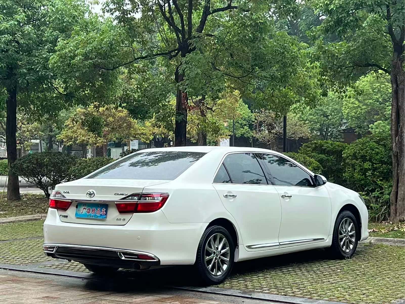 Toyota Camry, 2017 2