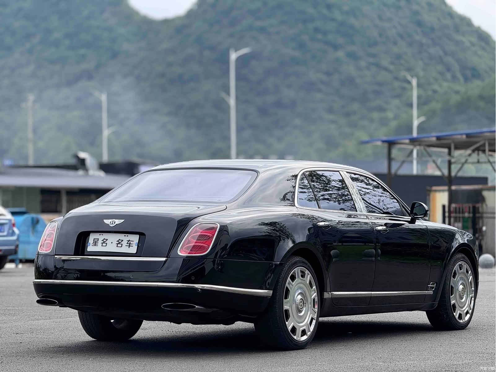 Bentley Mulsanne, 2015 19