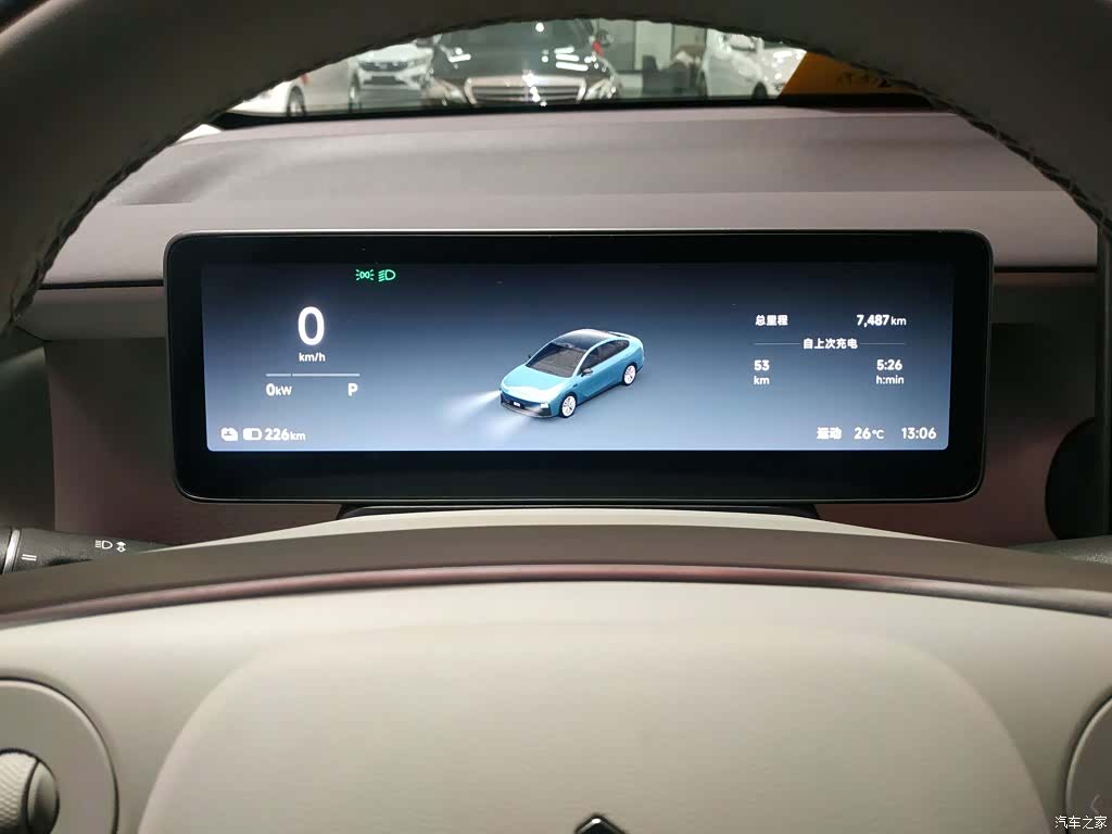 Leapmotor B01, 2025 12