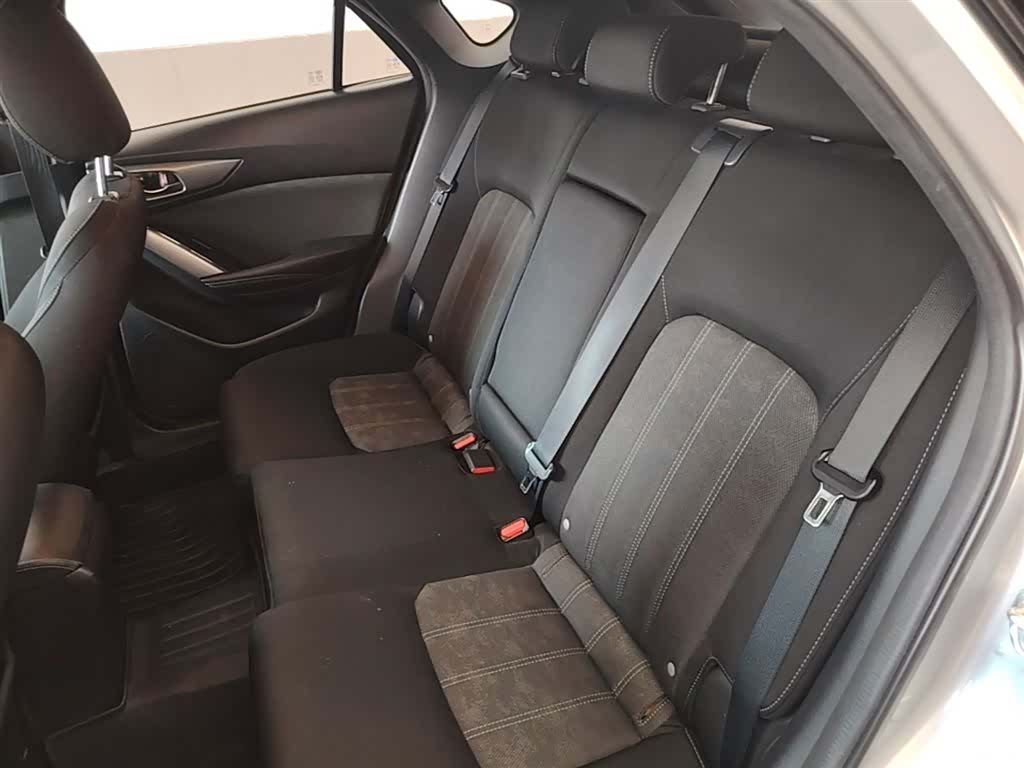 Mazda CX-4, 2017 13