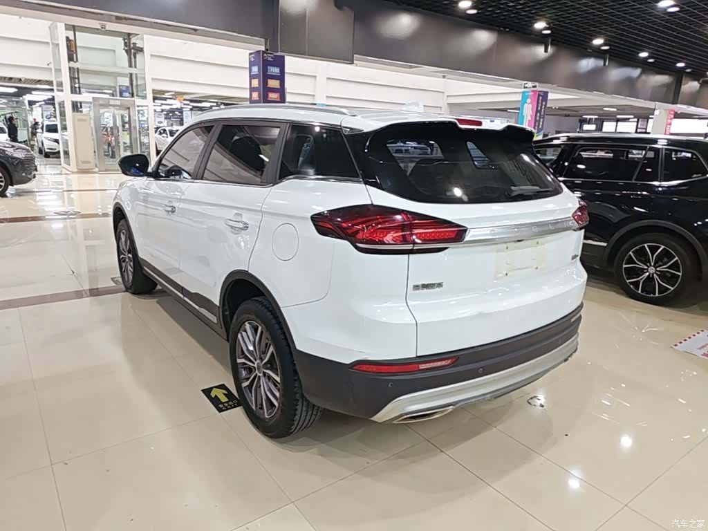 Geely Boyue, 2020 все фото