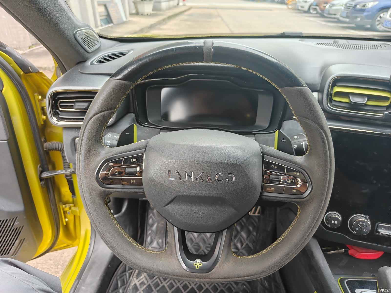 Lynk & Co 01, 2020 7
