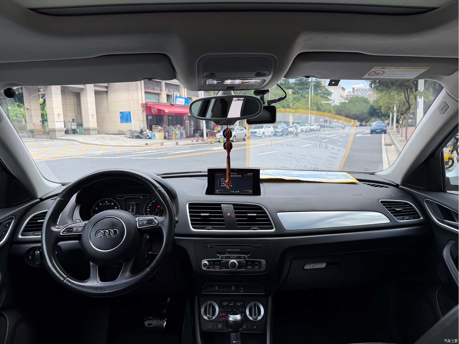 Audi Q3, 2015 11