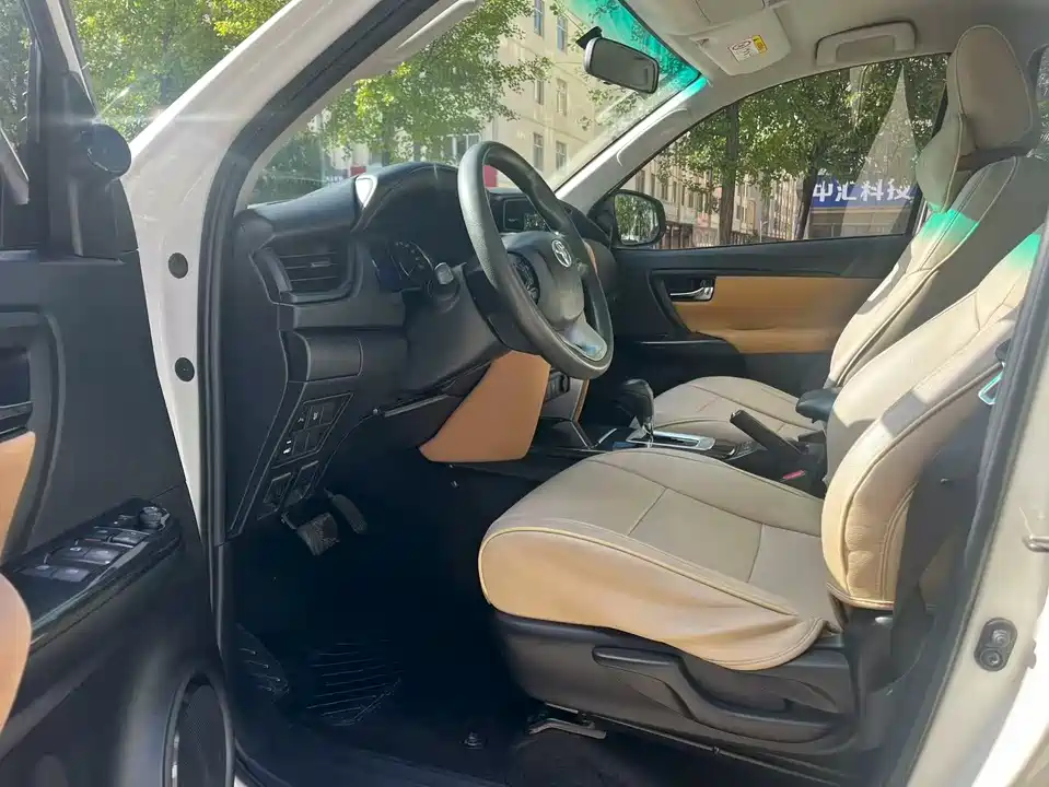 Toyota Fortuner Toyota Fortuner