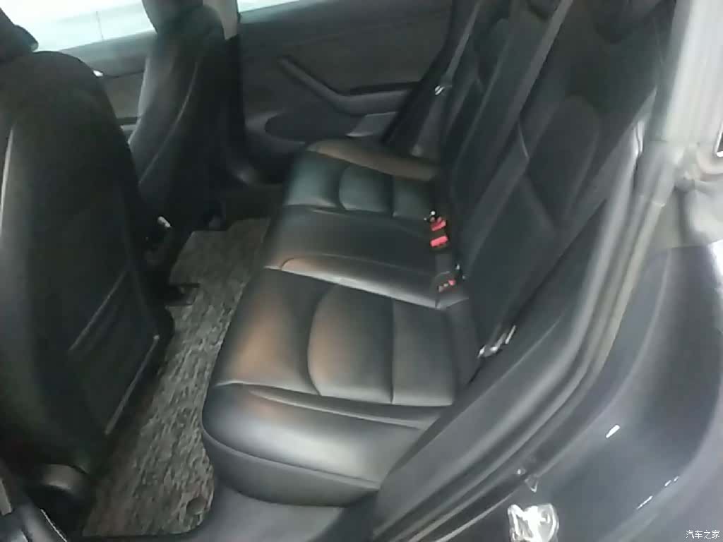 Tesla Model 3, 2022 17