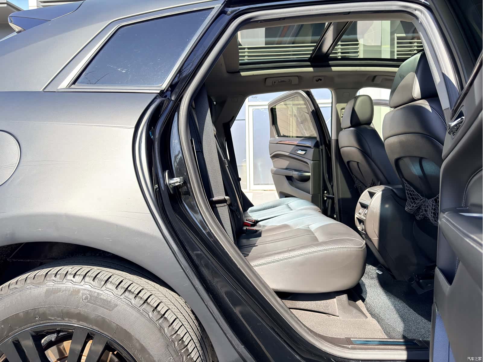 Cadillac SRX, 2016 9