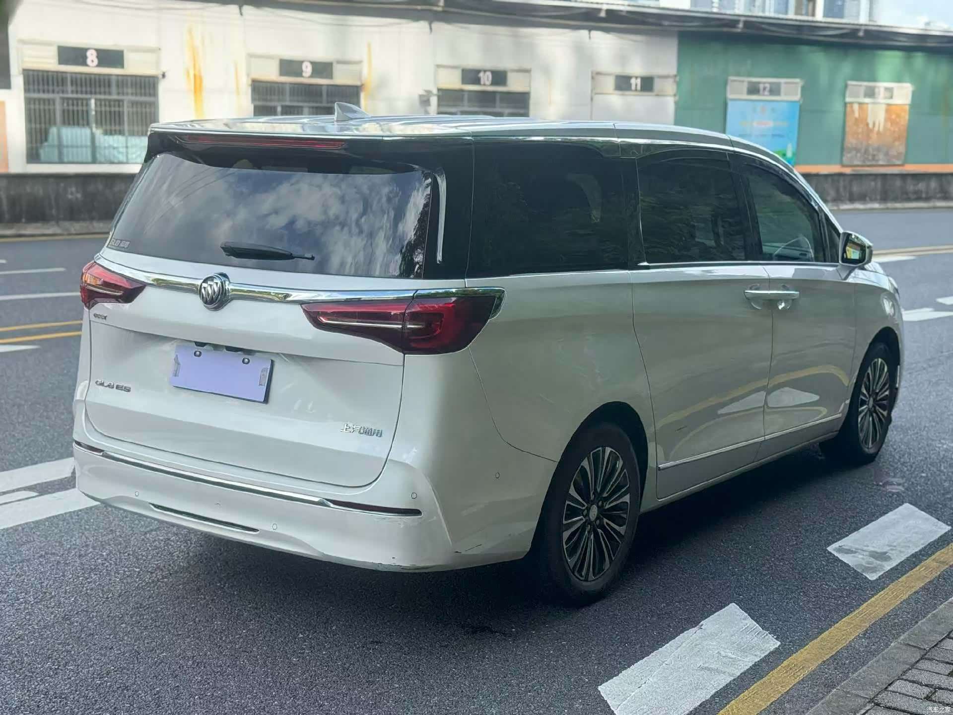 Buick GL8, 2021 4