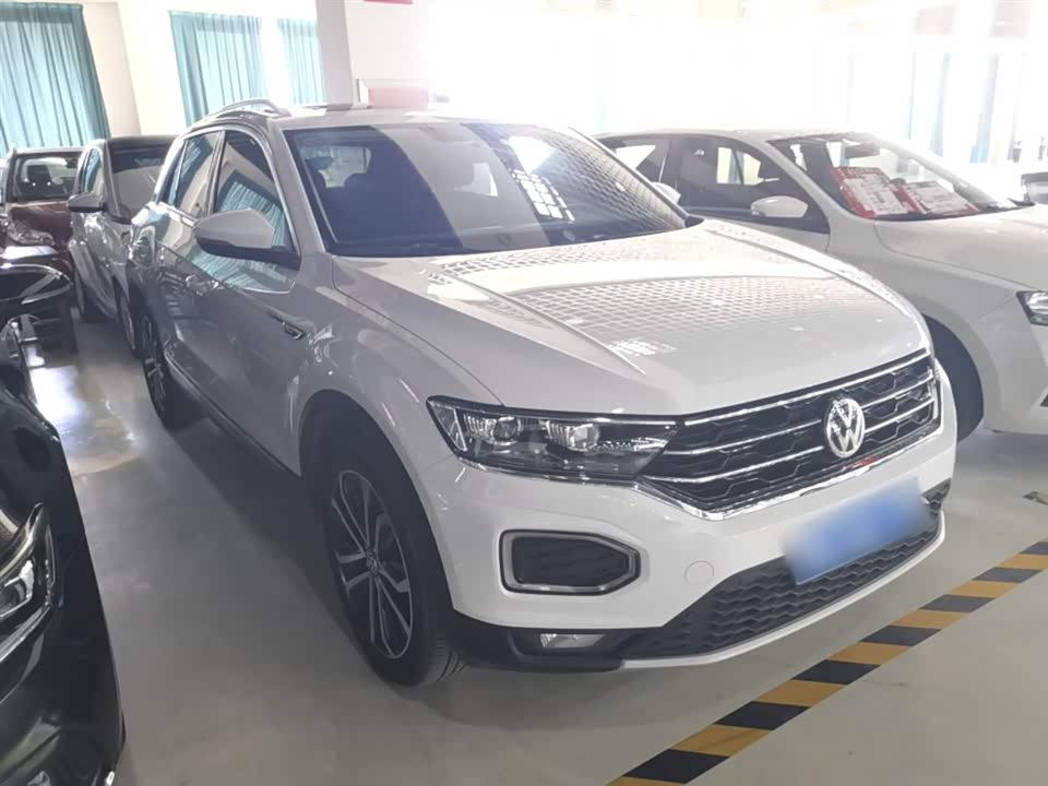 Volkswagen T-ROC exploring Songs