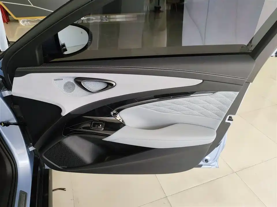BYD seal