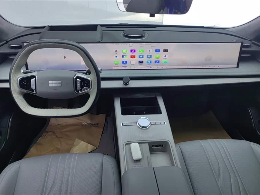 Geely Galaxy Galaxy E8