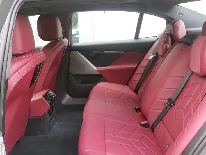 BMW i5 BMW i5
