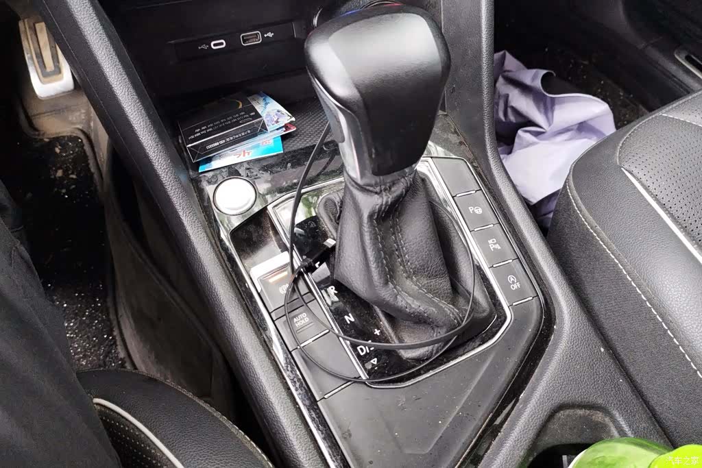 Volkswagen Tiguan L, 2022 16