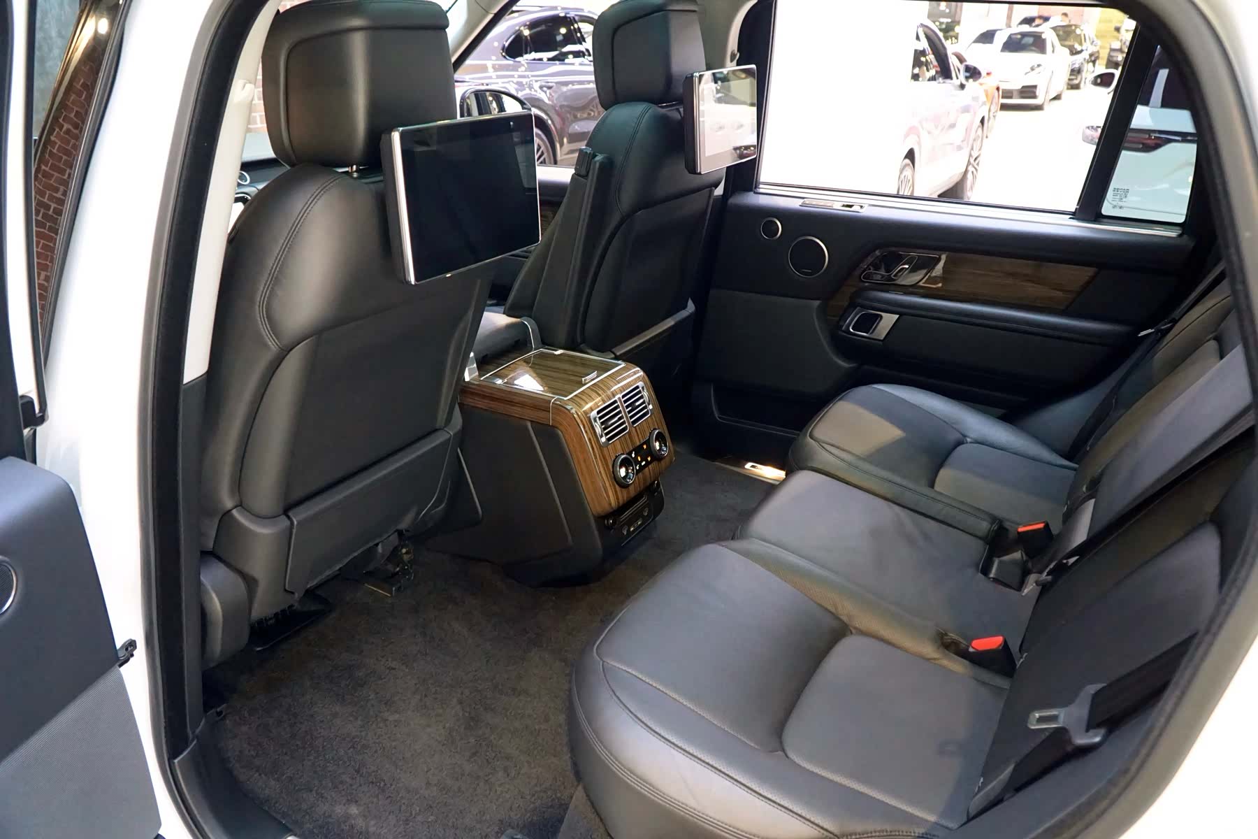 Land Rover Range Rover, 2019 все фото