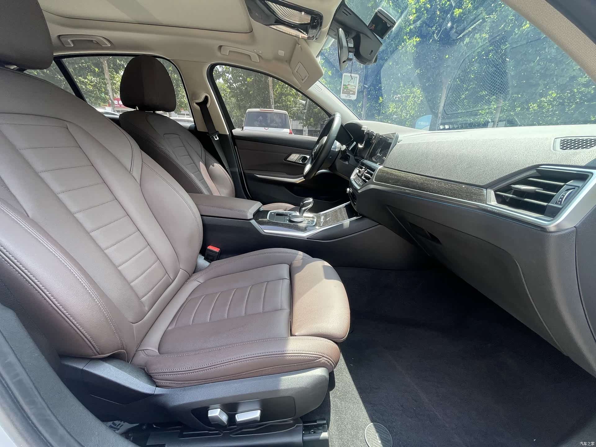 BMW 3 Series, 2021 9