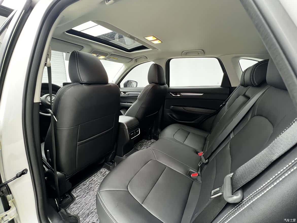 Mazda CX-5, 2024 11