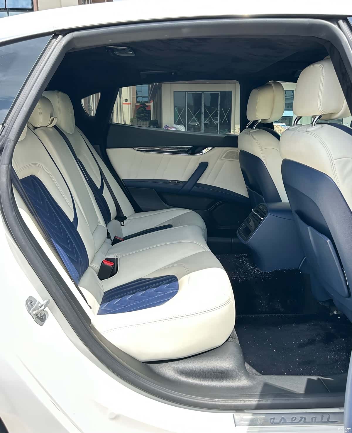Maserati Q4, 2015 10