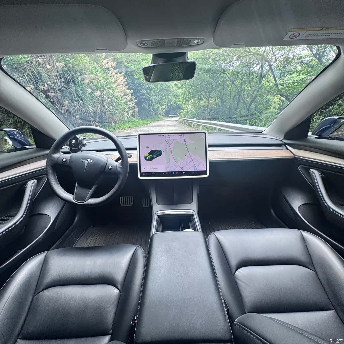 Tesla Model 3, 2021 11