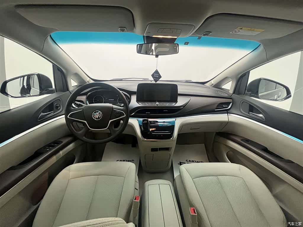 Buick GL8, 2023 10