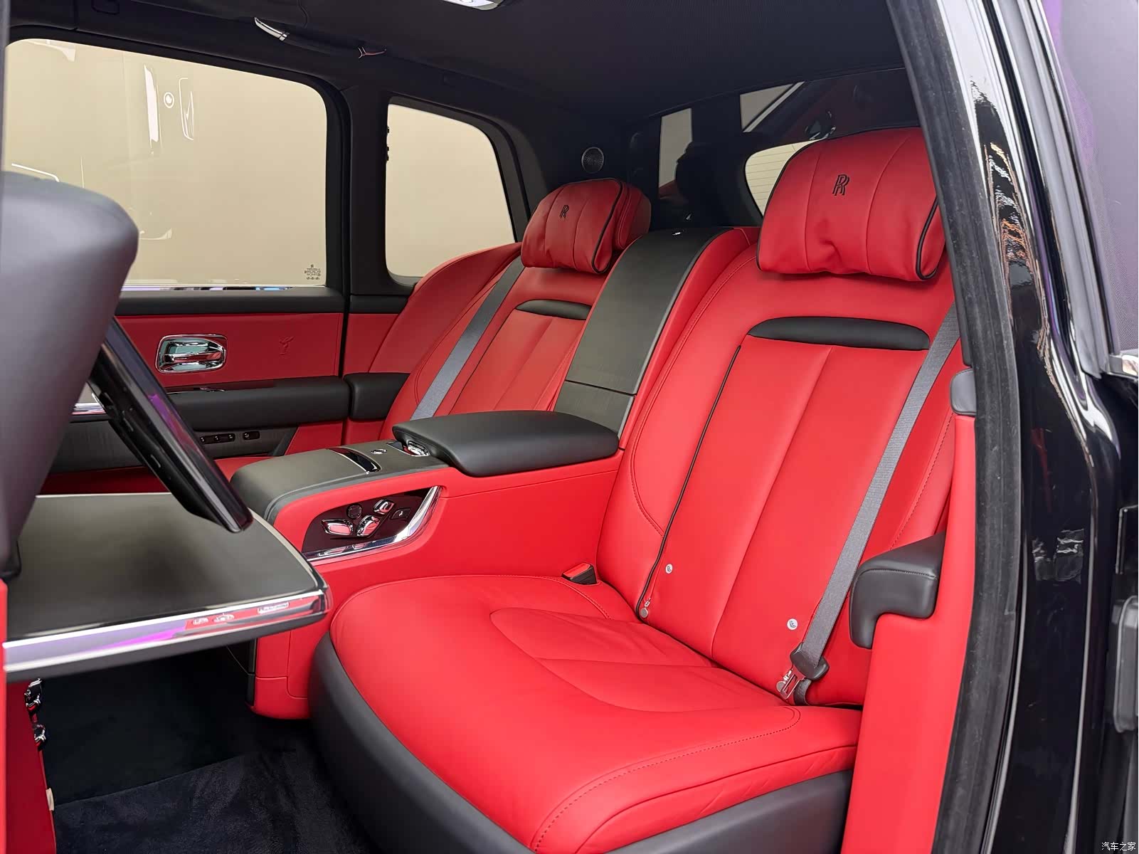 Rolls-Royce Cullinan, 2020 21