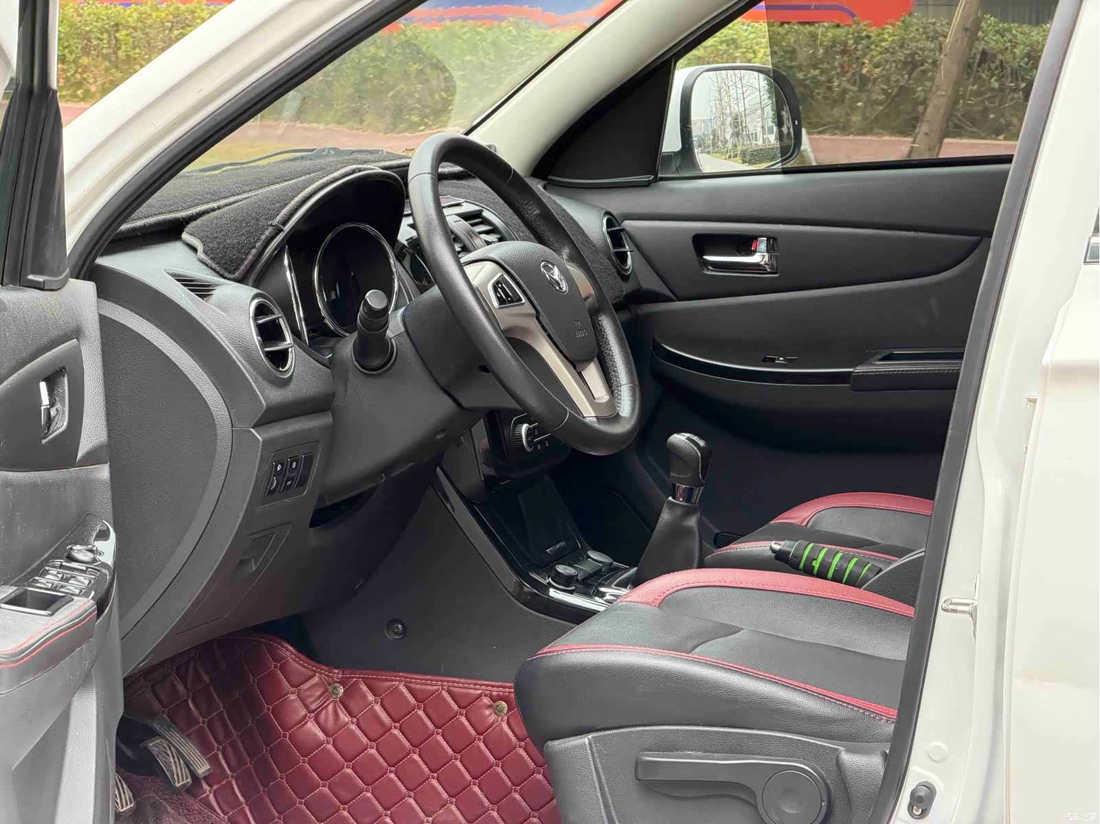 BAIC S3, 2016 4
