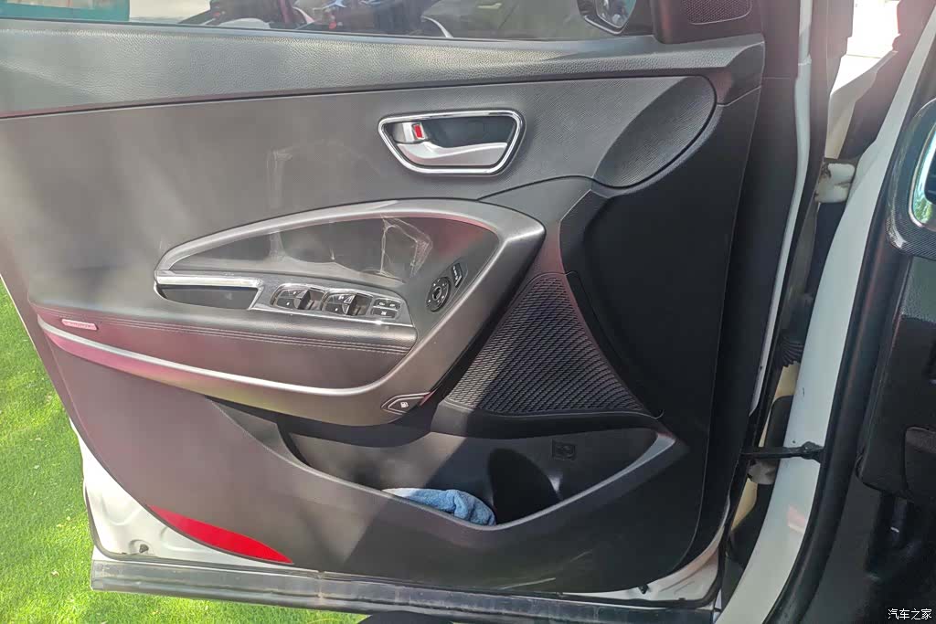 Hyundai Santa Fe, 2014 7