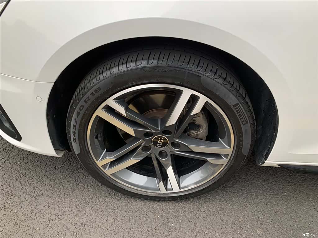 Audi A4L, 2022 21