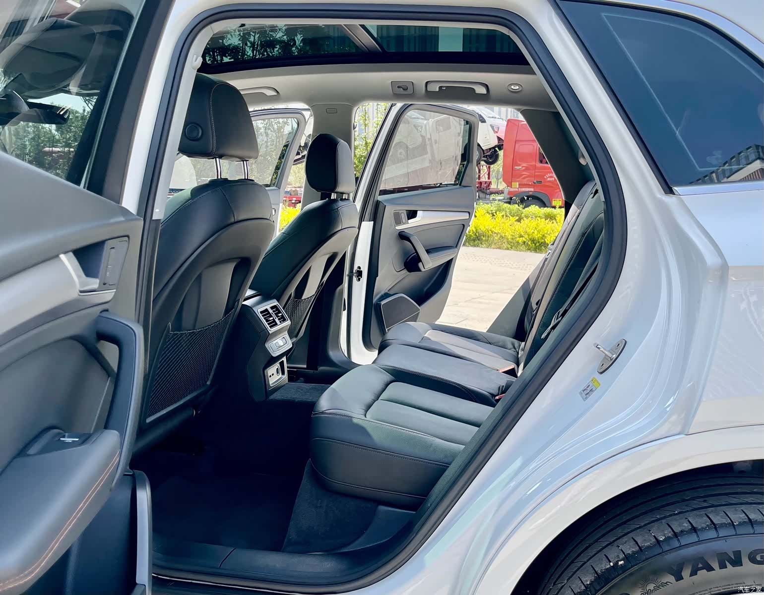 Audi Q5L, 2019 18