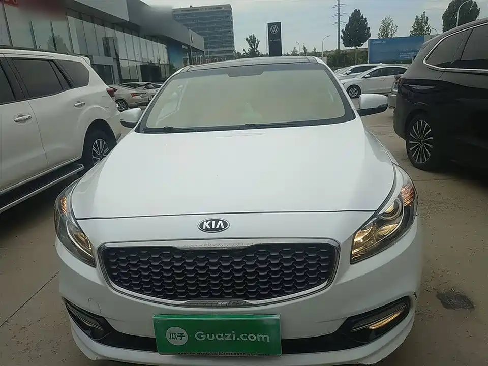 Kia K4