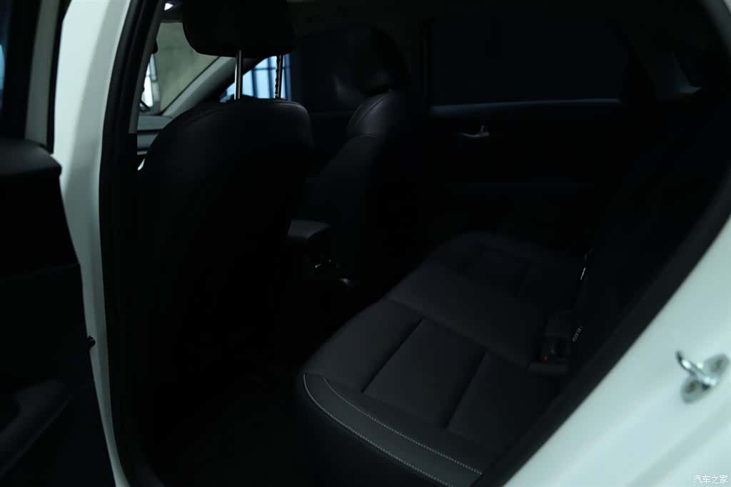 Kia K3, 2023 6
