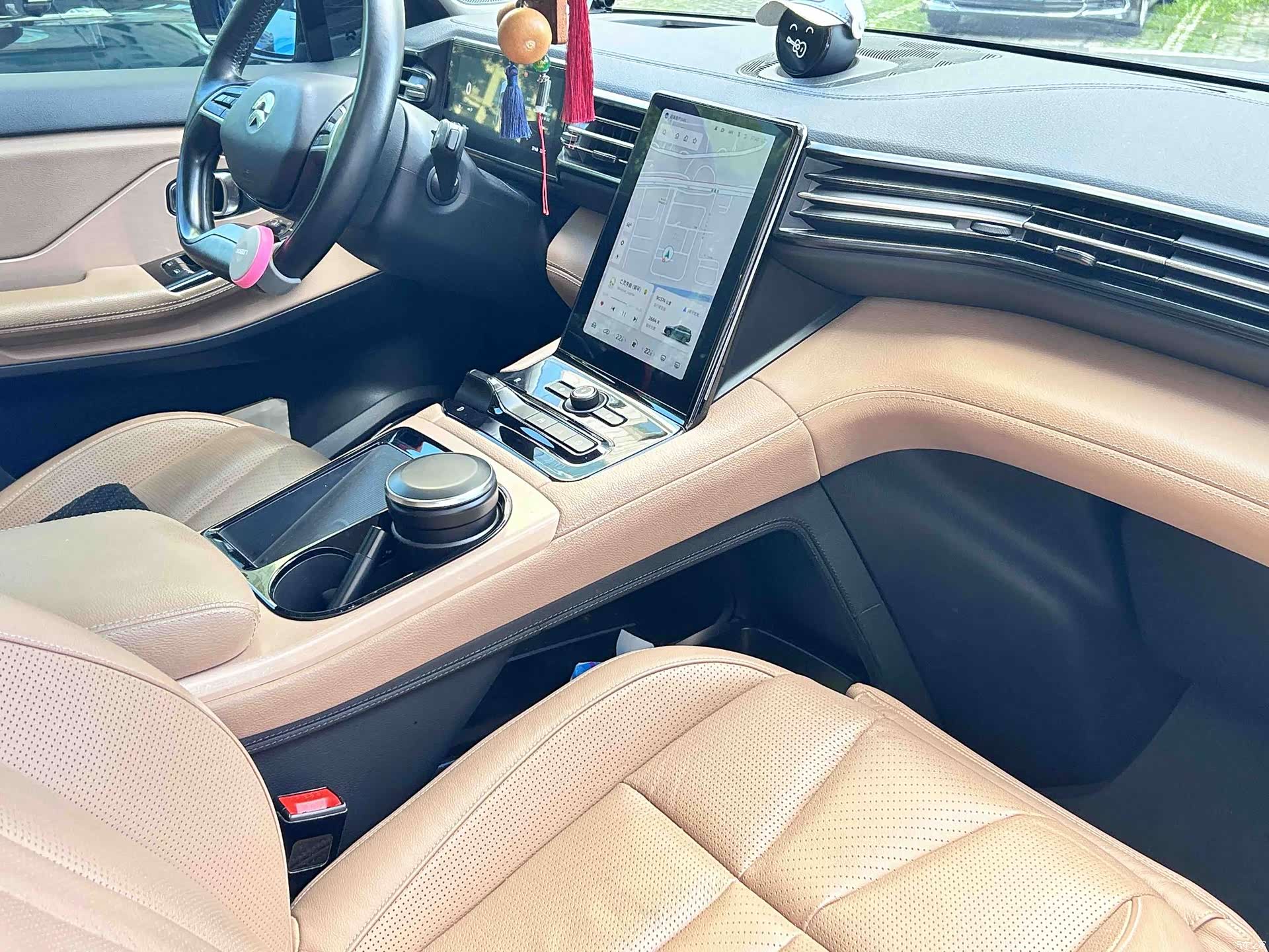 NIO ES8, 2019 7