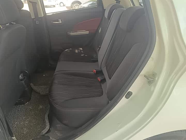 Changan BenBen 2015 1.4L IMT Люкс guo V