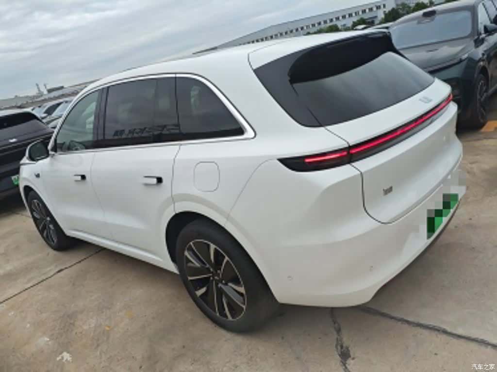 Li Auto L6, 2025 4