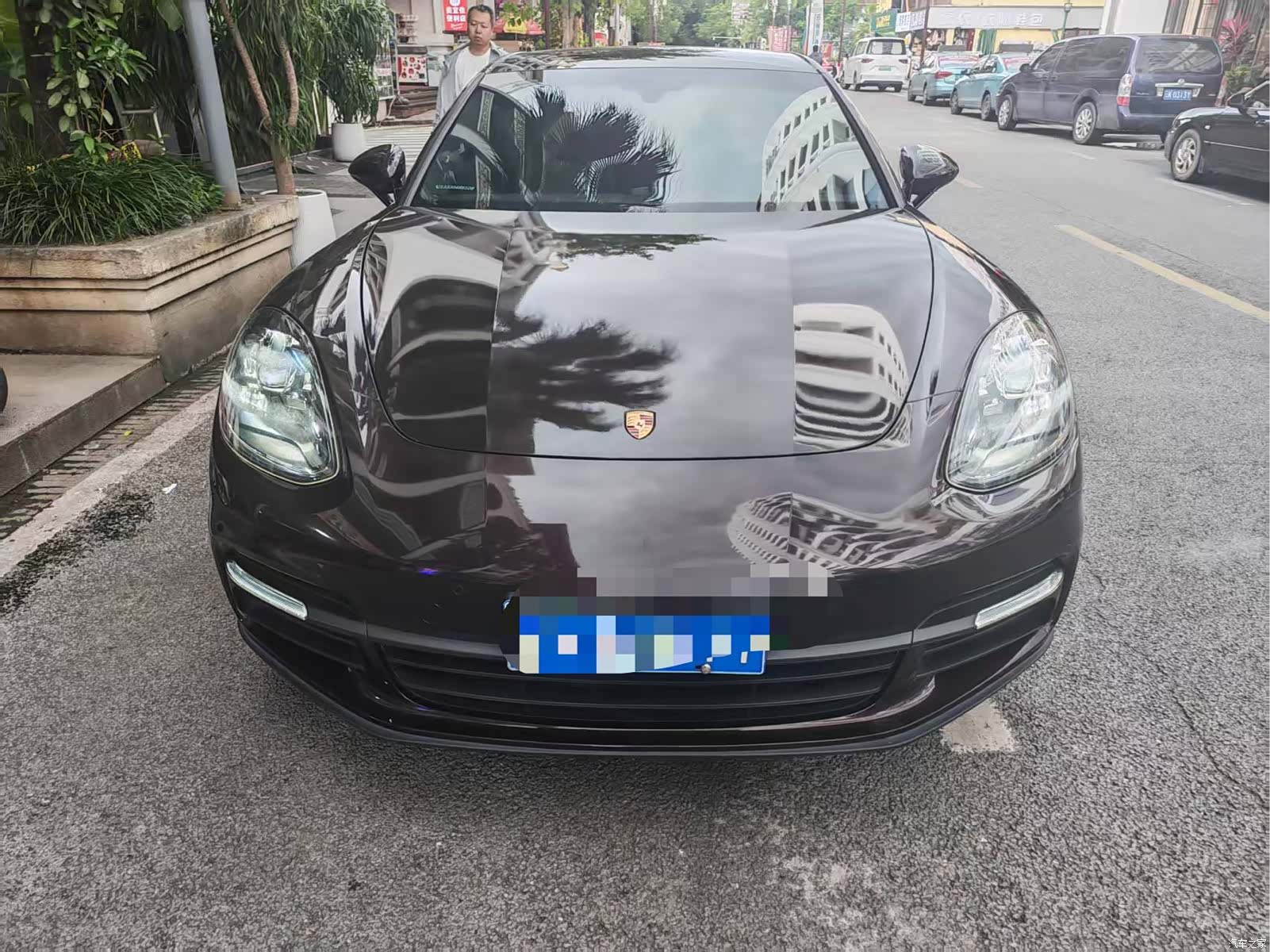 Porsche Panamera, 2018 1