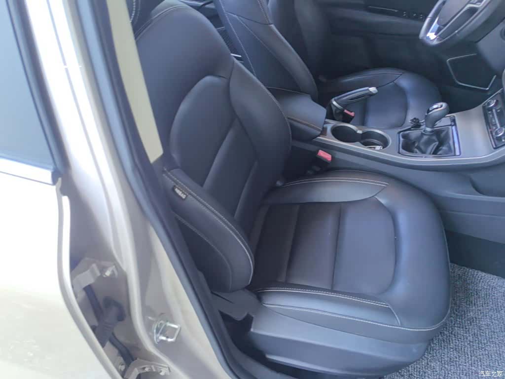 Geely Emgrand, 2018 25