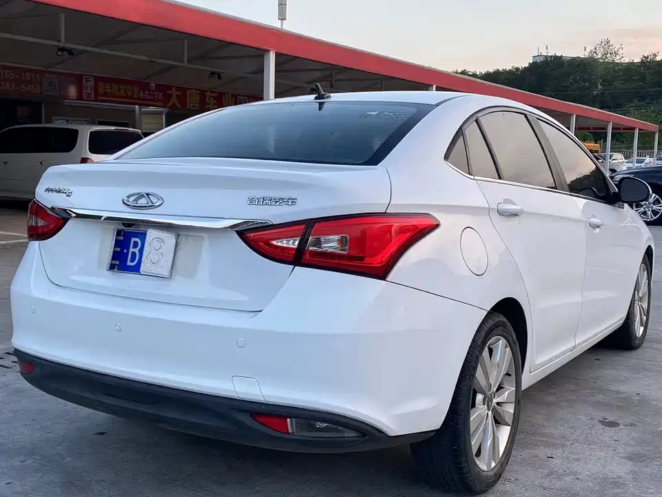Chery Arrizo 5 Chery Arrizo 5