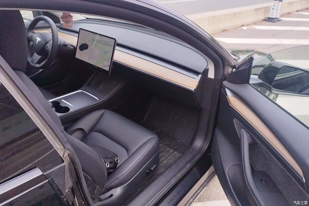 Tesla Model 3, 2021 8