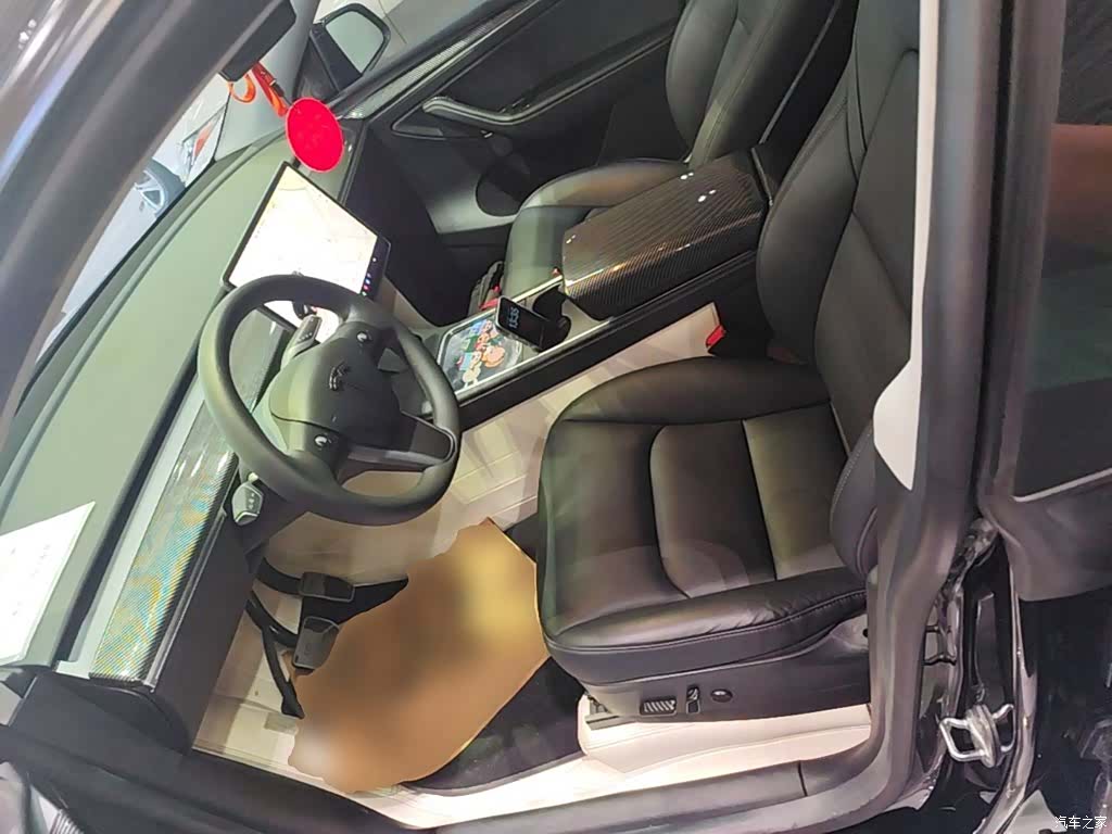 Tesla Model Y, 2022 15