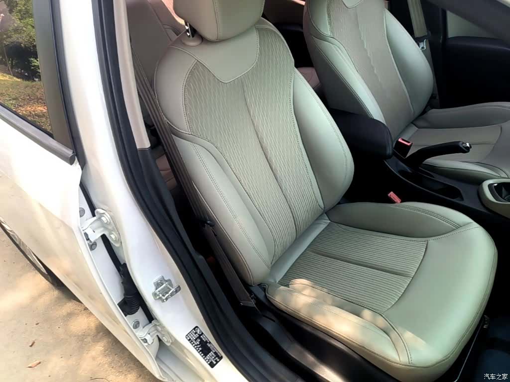 Buick 15N, 2016 25