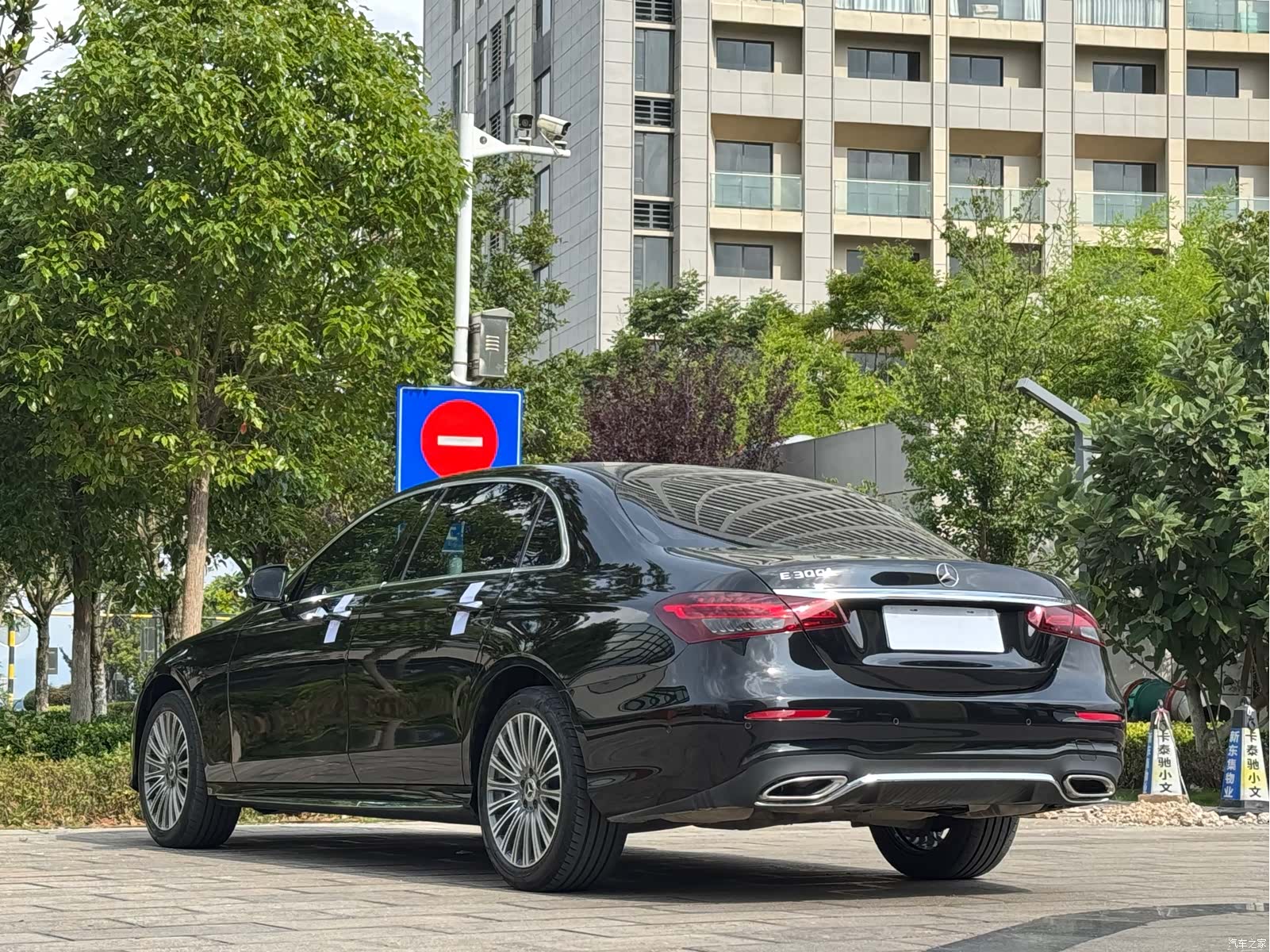 Mercedes-Benz E-Class, 2023 все фото