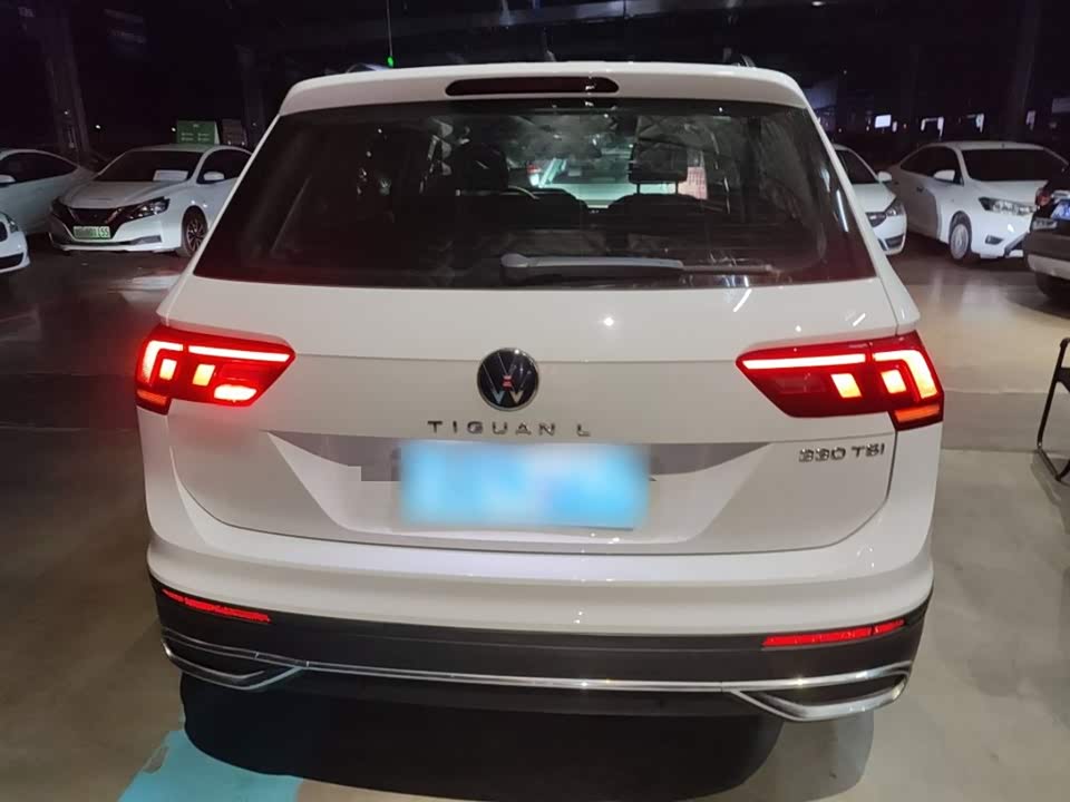 Volkswagen Tiguan L