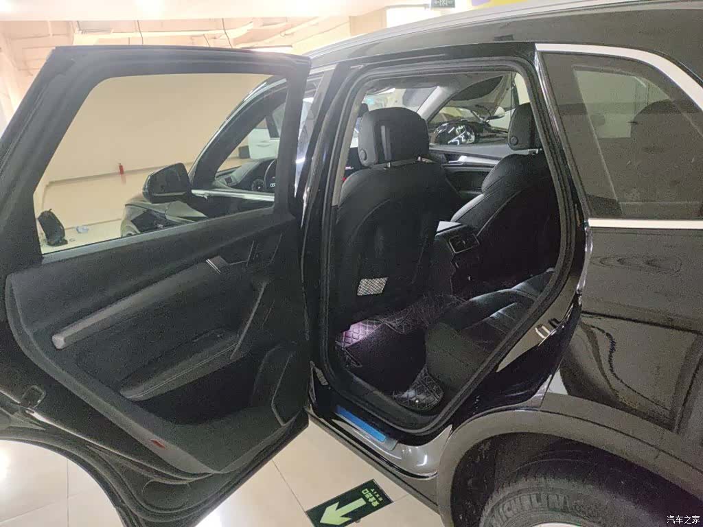 Audi Q5L, 2023 8