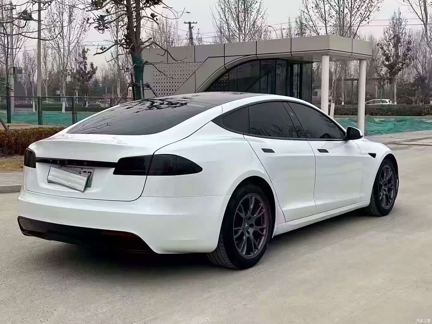 Tesla Model S, 2023 7