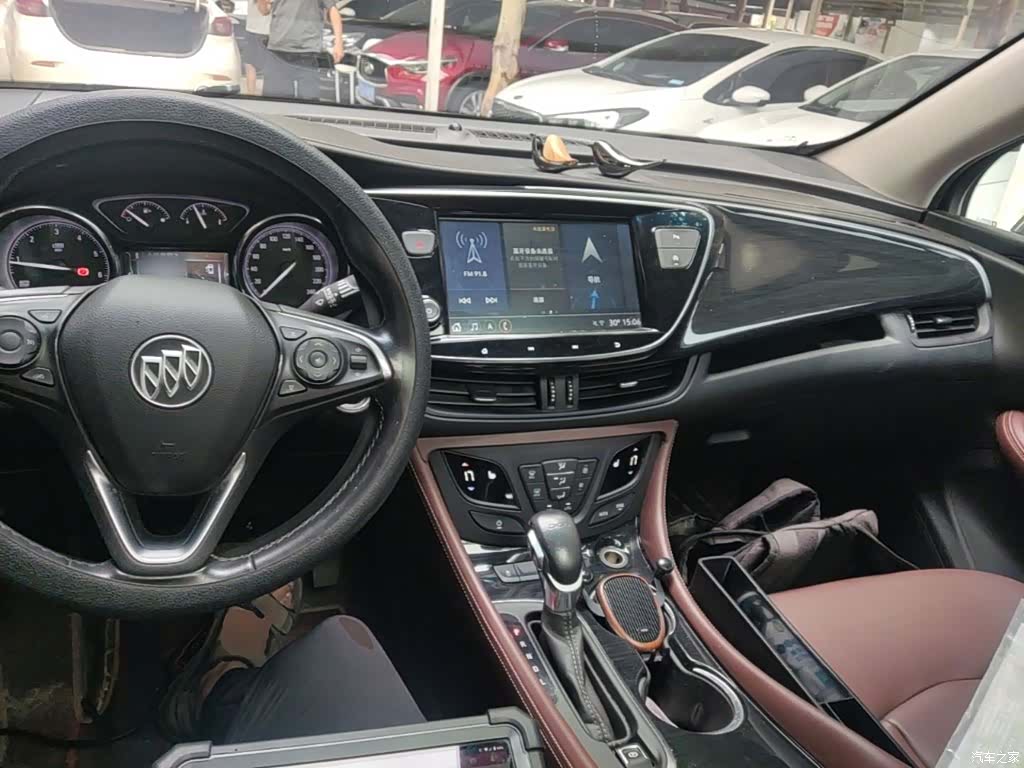 Buick Envision Plus, 2021 10