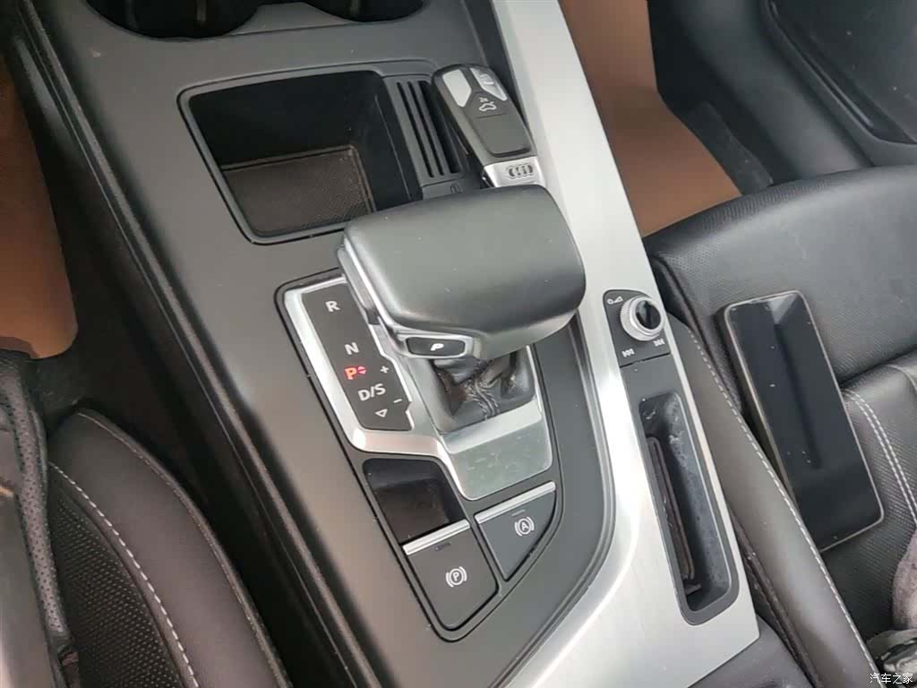 Audi A4L, 2024 14