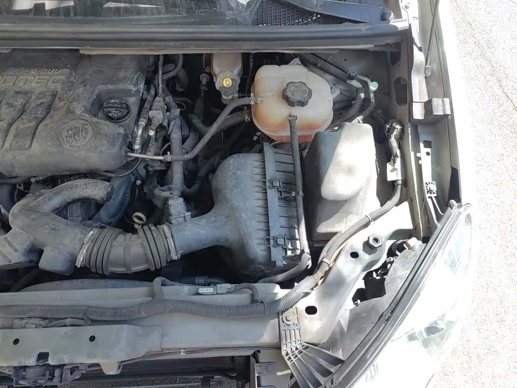 Buick GL8, 2016 22